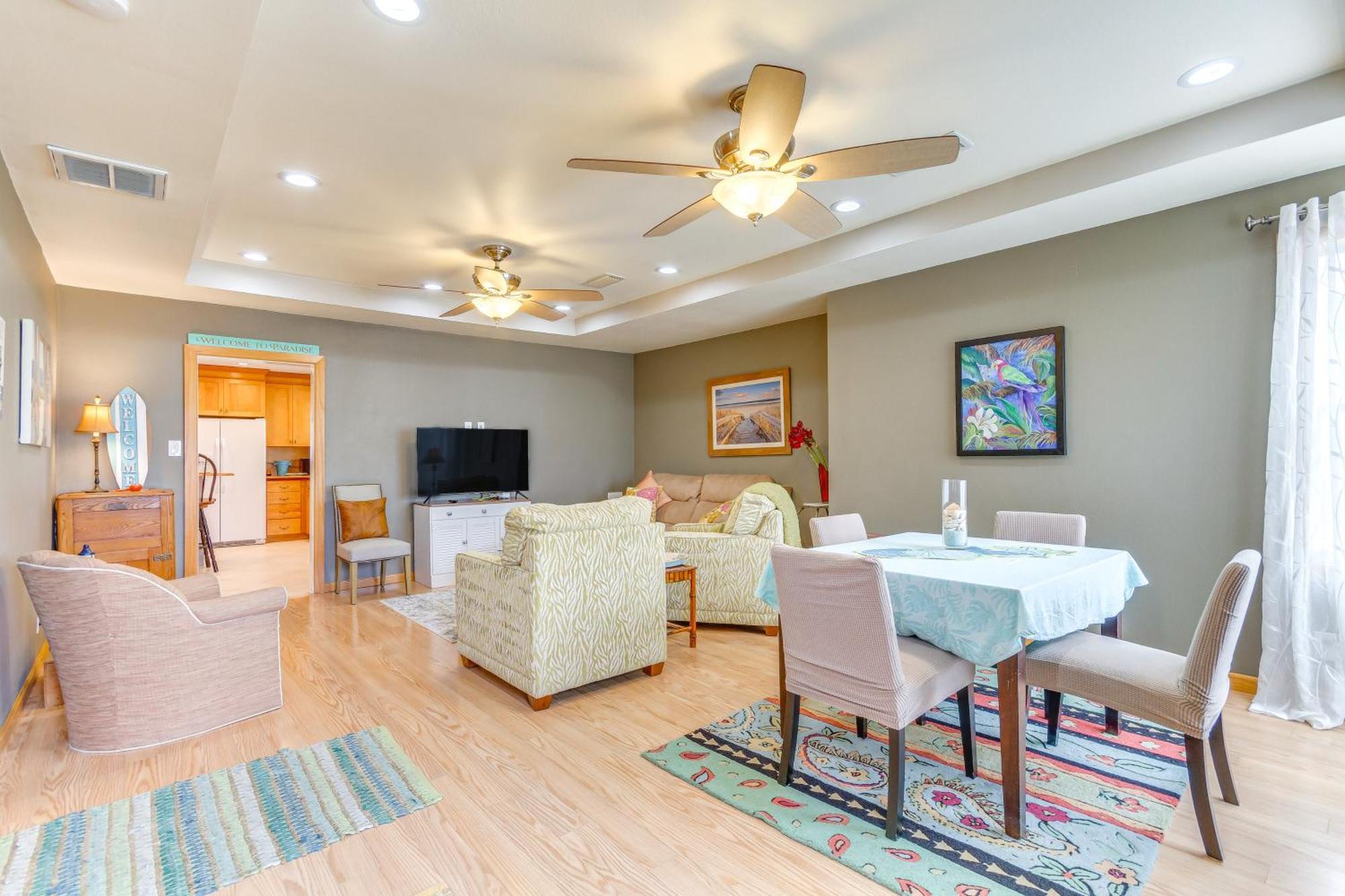 Pensacola Home With Private Spa Walk To Beach! Luaran gambar